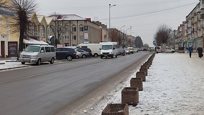 У місті на Волині підняли вартість проїзду: позиція перевізників, містян та влади У місті на Волині підняли вартість проїзду: позиція перевізників, містян та влади