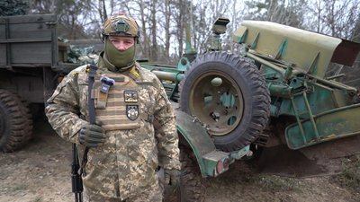 Інженерні війська на Сумщині показали як працює робот-сапер