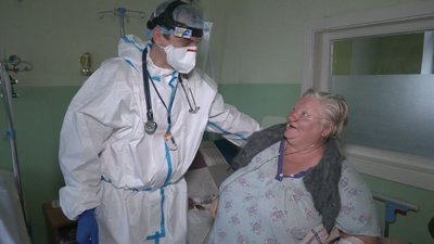 Лікар-інфекціоніст Андрій Гомаз працює у відділенні з квітня. Лікар-інфекціоніст Андрій Гомаз працює у відділенні з квітня.