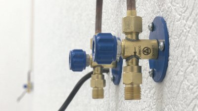 У відділенні офтальмології обласної лікарні в Харкові показали палати для пацієнтів з COVID
