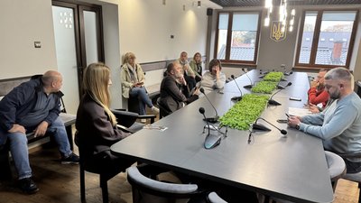 В Ужгороді на громадському слуханні обговорили нові назви вулиці Рєпіна та скверу Лаборця