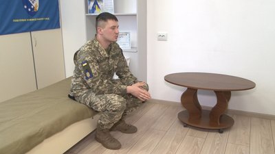 Як військові України та країн НАТО разом піднялися на Говерлу. Розповідає боєць з Дніпра Як військові України та країн НАТО разом піднялися на Говерлу. Розповідає боєць з Дніпра
