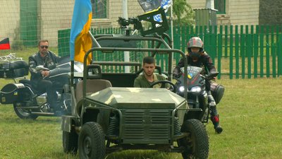 На Вінниччині на благодійному фестивалі зібрали 71 тисячу гривень на багі для захисників