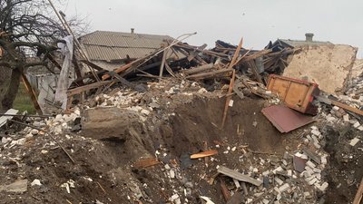 Наслідки обстрілів Донеччини з боку армії РФ 26 листопада Наслідки обстрілів Донеччини з боку армії РФ 26 листопада