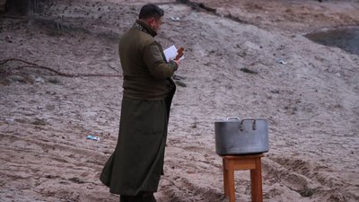 Освячення води та молитва: як бійці двох волинських бригад відзначили Водохреще Освячення води та молитва: як бійці двох волинських бригад відзначили Водохреще