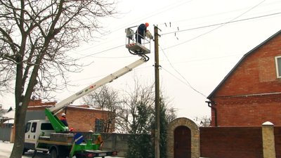 На Вінниччині боржникам почали відключати електропостачання На Вінниччині боржникам почали відключати електропостачання