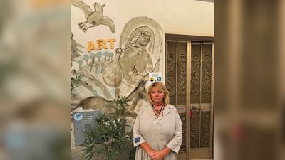 Тетяна Мялковська, Микола Мялковський, Святий Ангел, артрезиденція, Італія,Ангел на дверях