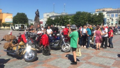 У Рівне приїхали байкери з Польщі. Що вшановують