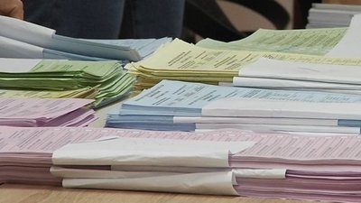 Херсонська обласна ТВК має встановити підсумки голосування у межах частини ТВО №3 та №5