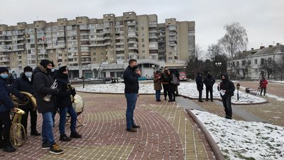 "Коза не допомогла": що про акцію проти голови Волинської ОДА кажуть політологи "Коза не допомогла": що про акцію проти голови Волинської ОДА кажуть політологи