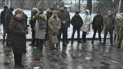 У Вінниці вшанували пам’ять Кіборгів У Вінниці вшанували пам’ять Кіборгів
