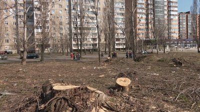 Небезпечне сусідство: черкащани просять не будувати автозаправку поблизу будинків Небезпечне сусідство: черкащани просять не будувати автозаправку поблизу будинків