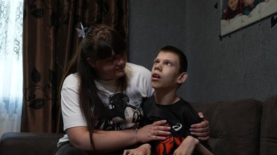 Сум’янка збирає гроші на операцію сину з ДЦП і сколіозом 4 ступеня