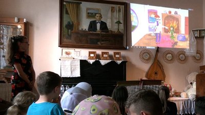 Національні рекорди і найбільша книга у світі, встановлені однією голкою Національні рекорди і найбільша книга у світі, встановлені однією голкою