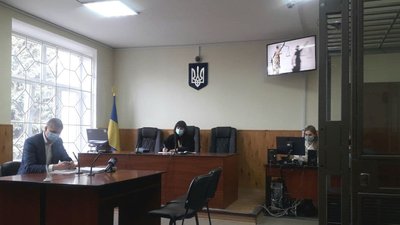 Наруга над могилою: у Сумах почали слухати справу про викрадення прапора з могили Сергія Табали