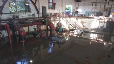 У Житомирі роблять лабораторні дослідження води у Тетереві через аварію на каналізаційній станції У Житомирі роблять лабораторні дослідження води у Тетереві через аварію на каналізаційній станції