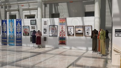 У Києві відкрили виставку черкаських митців У Києві відкрили виставку черкаських митців