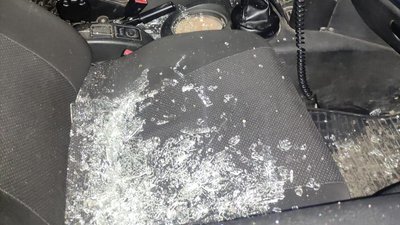 На Черкащині чоловік закидав цеглою автівку поліцейських