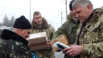 "Усі думали, що вони вже померли": черкаський волонтер про вихід військ із Дебальцевого "Усі думали, що вони вже померли": черкаський волонтер про вихід військ із Дебальцевого