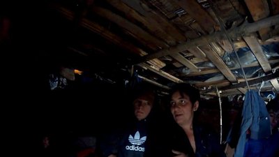 Із берега річки — у справжній будинок. Історія сім'ї франківських ромів Роубі та Гіти Із берега річки — у справжній будинок. Історія сім'ї франківських ромів Роубі та Гіти