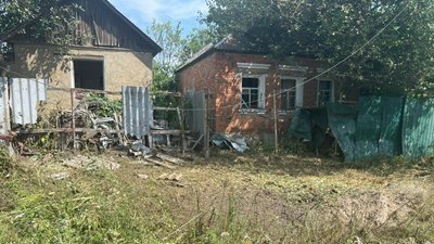 Російські загарбники 10 серпня обстріляли Старий Салтів на Харківщині: загинули двоє людей Російські загарбники 10 серпня обстріляли Старий Салтів на Харківщині: загинули двоє людей