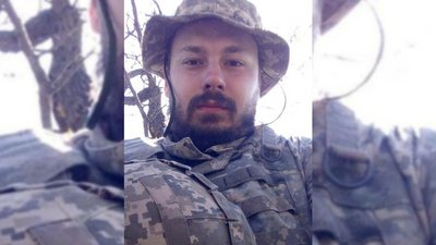 У громаді на Буковині прощаються з військовим Шевченком