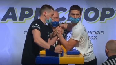 Однією лівою. Прикарпатець став чемпіоном України з армспорту серед юніорів