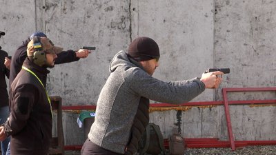 В Івано-Франківській громаді вперше провели турнір зі стрільби для учасників бойових дій