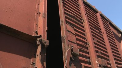 Мама хлопчика, якого знайшли у вагоні на луцькому вокзалі, під вартою Мама хлопчика, якого знайшли у вагоні на луцькому вокзалі, під вартою