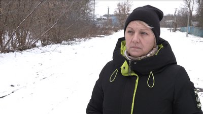 "Ходила попід парканами, присідала, і приховувалась": як соціальна працівниця допомагала пенсіонерам Боромлі на Сумщині
