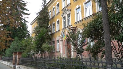 Зранку викладає угорську мову, а ввечері працює тренером з айкідо. Тімея Боді. СУСПІЛЬНЕ | ЛЮДИ Зранку викладає угорську мову, а ввечері працює тренером з айкідо. Тімея Боді. СУСПІЛЬНЕ | ЛЮДИ