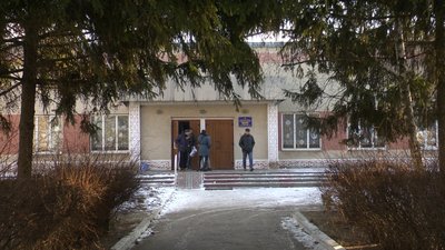 "Написав заяву на звільнення". Історія директора школи, що принижував учня на уроці "Написав заяву на звільнення". Історія директора школи, що принижував учня на уроці