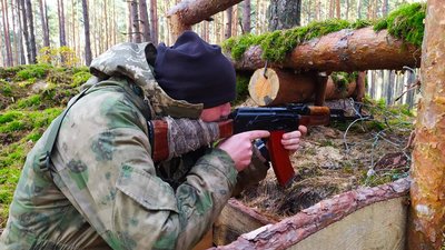 "Маскує позиції з художнім підходом": у волинській теробороні служить майстер з кераміки "Маскує позиції з художнім підходом": у волинській теробороні служить майстер з кераміки