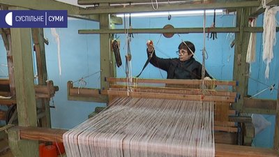 Унікальний товар: як нині на Сумщині виготовляють кролевецькі рушники Унікальний товар: як нині на Сумщині виготовляють кролевецькі рушники