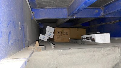 Волинські прикордонники вилучили аксесуари до зброї на 700 тисяч гривень Волинські прикордонники вилучили аксесуари до зброї на 700 тисяч гривень