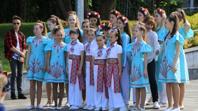 У Дніпрі провели квест до Дня вишиванки У Дніпрі провели квест до Дня вишиванки