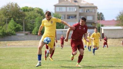 Благодійний футбольний матч у Заліщиках Благодійний футбольний матч у Заліщиках