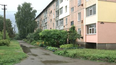 У селі Тахтаулове Полтавської ТГ бракує контейнерів для сміття
