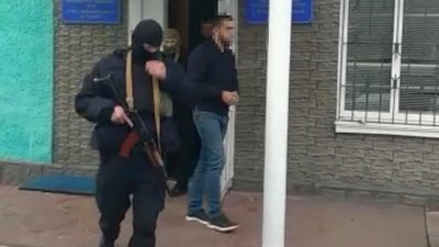 На Вінниччині двоє чоловіків напали на виборчу комісію На Вінниччині двоє чоловіків напали на виборчу комісію