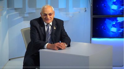 У Хмельницькому помер журналіст Євген Семенюк