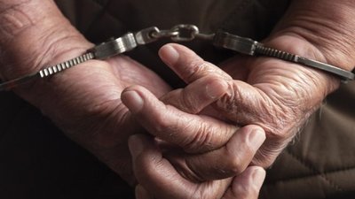 На Херсонщині чоловік підозрюється у вбивстві сезонного робітника