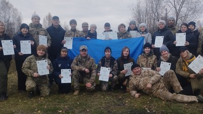 національний спротив, вторгнення, бойові навички, зброя, поранені, вогнева підготовка