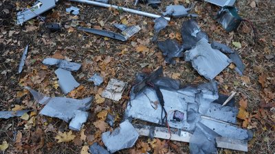 молнія, суми, сталевий кордон
