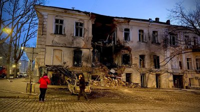 Атака РФ на Одесу у ніч на 19 березня, пошкоджений будинок, центр Одеси