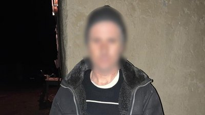 На Черкащині затримали чоловіка, який до смерті побив свого односельчанина На Черкащині затримали чоловіка, який до смерті побив свого односельчанина