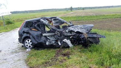 На Житомирщині зіткнулися дві автівки – є потерпілі На Житомирщині зіткнулися дві автівки – є потерпілі