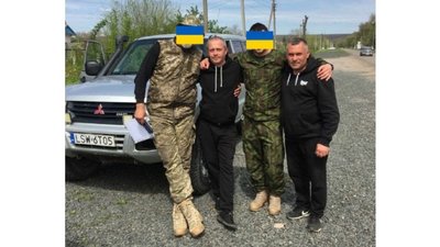 "Якщо у бійців щось несправне — нам тут боляче": як на СТО на Прикарпатті ремонтують авто для ЗСУ "Якщо у бійців щось несправне — нам тут боляче": як на СТО на Прикарпатті ремонтують авто для ЗСУ