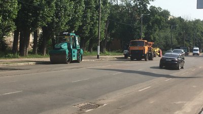 У Житомирі почали ремонт дороги на вулиці Грушевського У Житомирі почали ремонт дороги на вулиці Грушевського