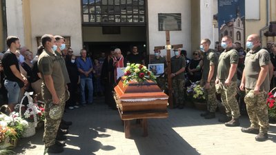 У Коломиї поховали льотчика Ігоря Табанюка, який загинув в авіакатастрофі у Шепарівцях