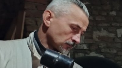 У саду на Тернопільщині встановили скульптуру ворона й висадили квітучі дерева У саду на Тернопільщині встановили скульптуру ворона й висадили квітучі дерева
